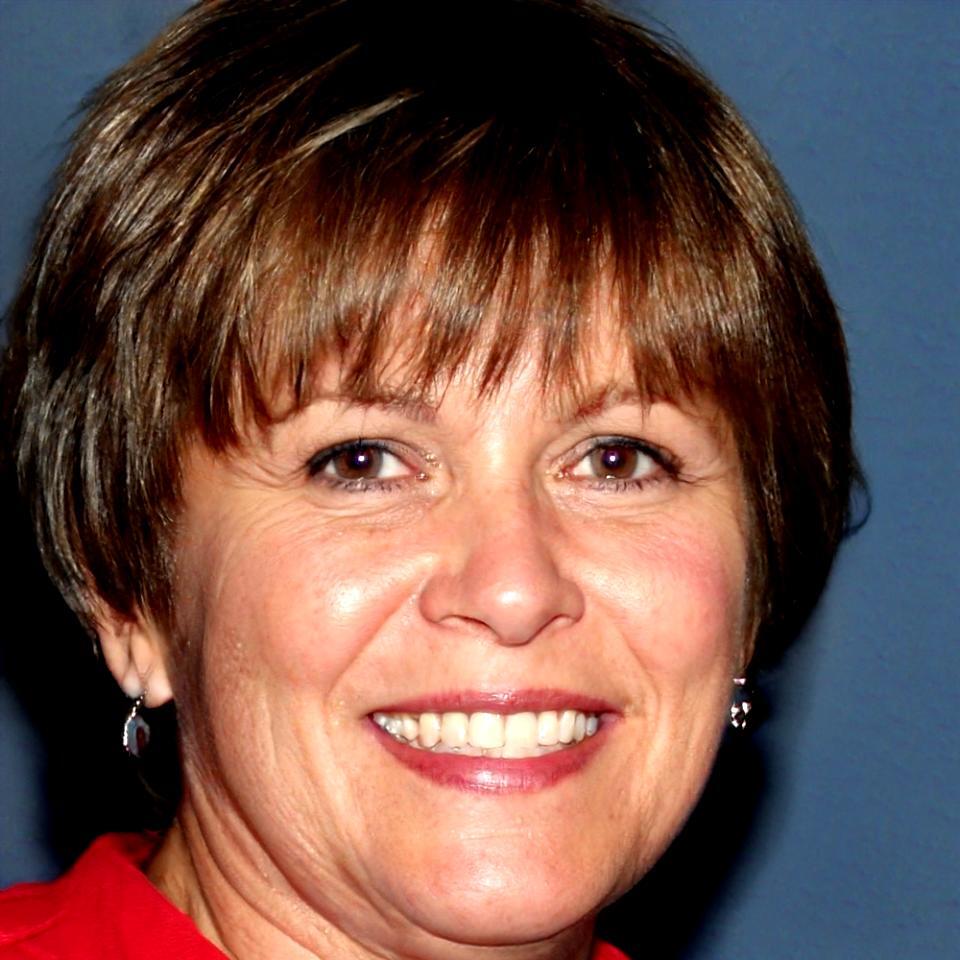 Esperanza Villanueva, consultora financiera
